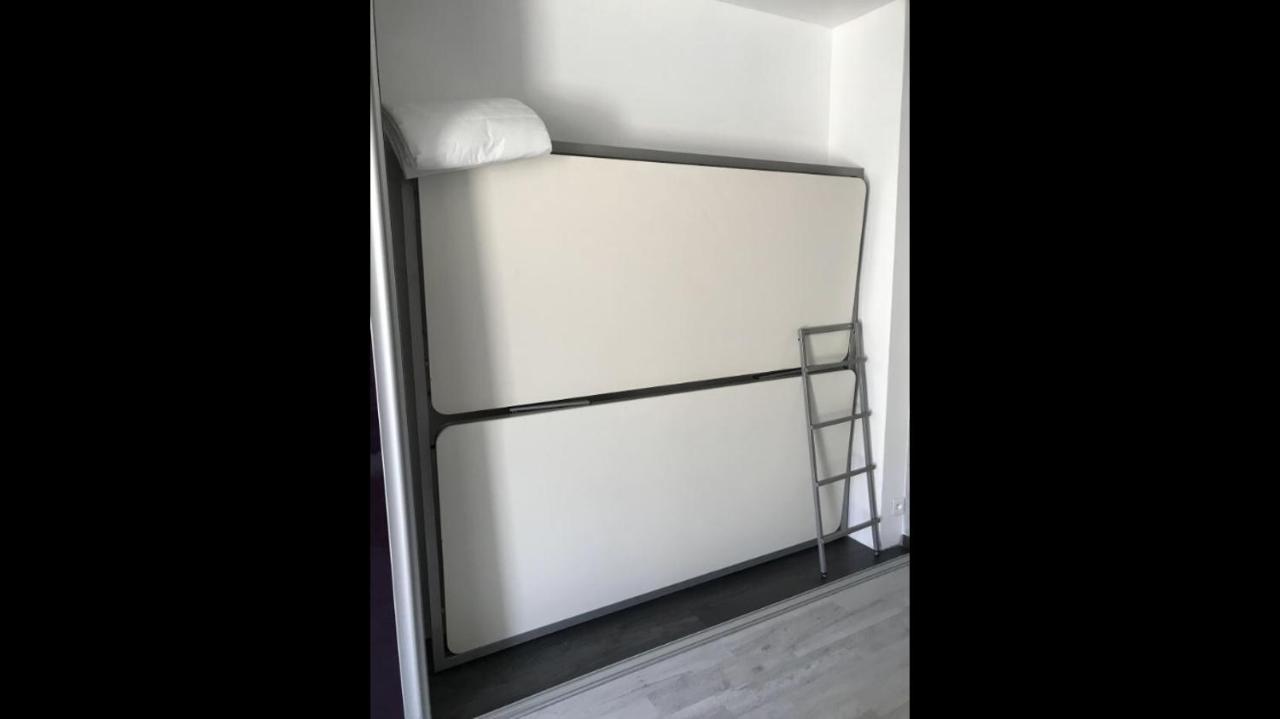 Joli Studio Scandinave 밀리 라 포레 외부 사진